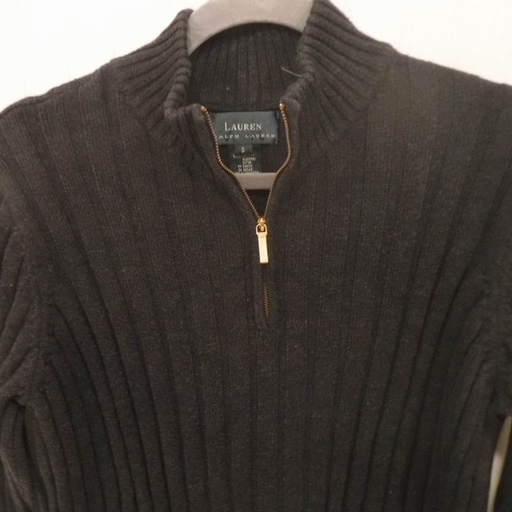 Woman's Sweater